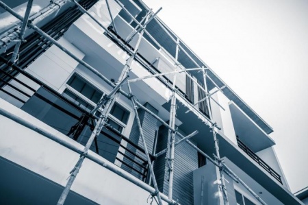 Monte-mat&eacute;riaux &agrave; Li&eacute;vin : guide pour optimiser vos chantiers